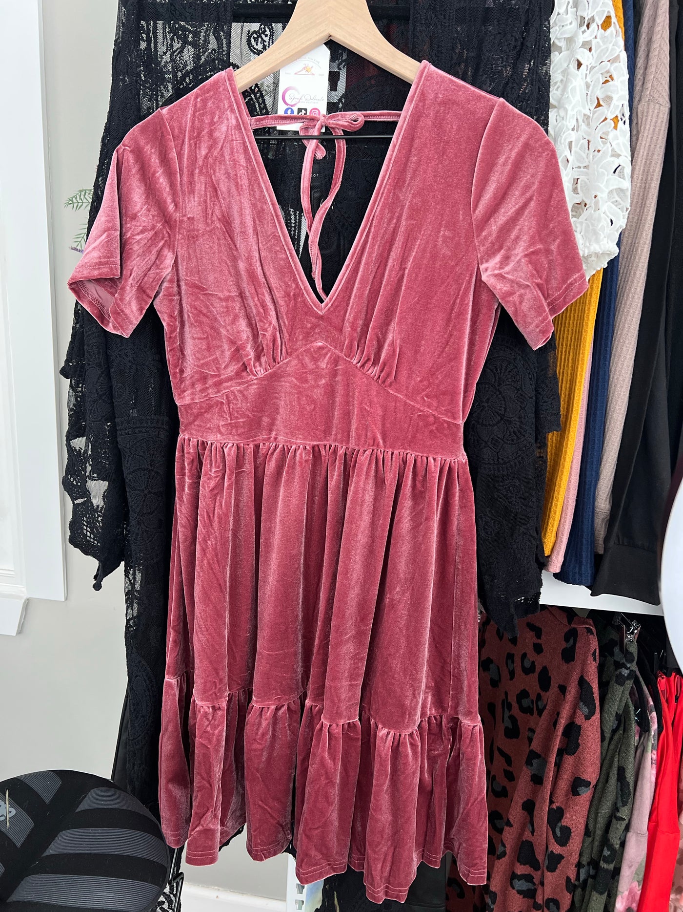 Mauve velvet babydoll dress – Speak Delicate Mauve velvet babydoll dress – Speak Delicate